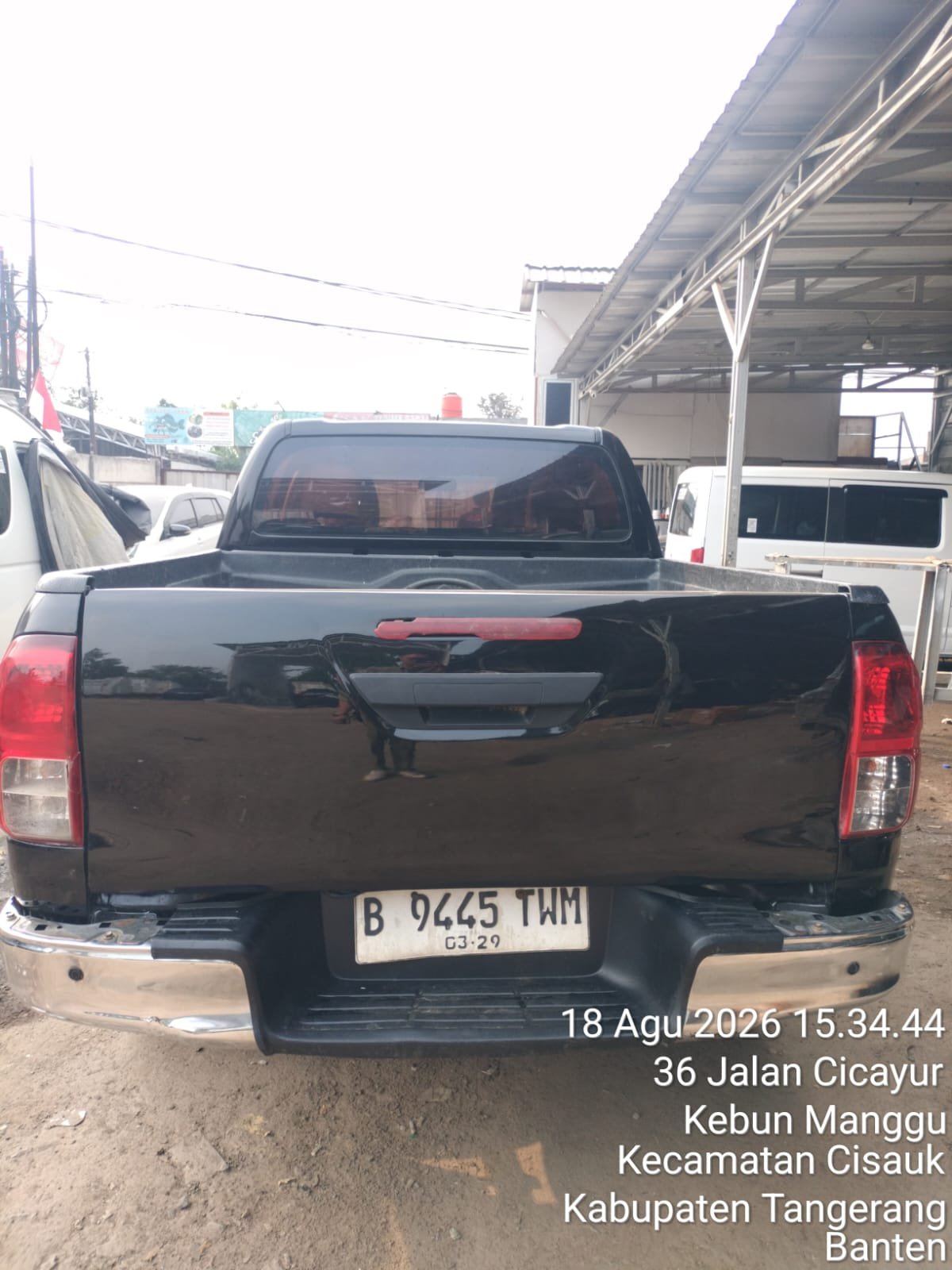 Toyota Hilux DC 2.5 E MT 4WD (B9445TWM)