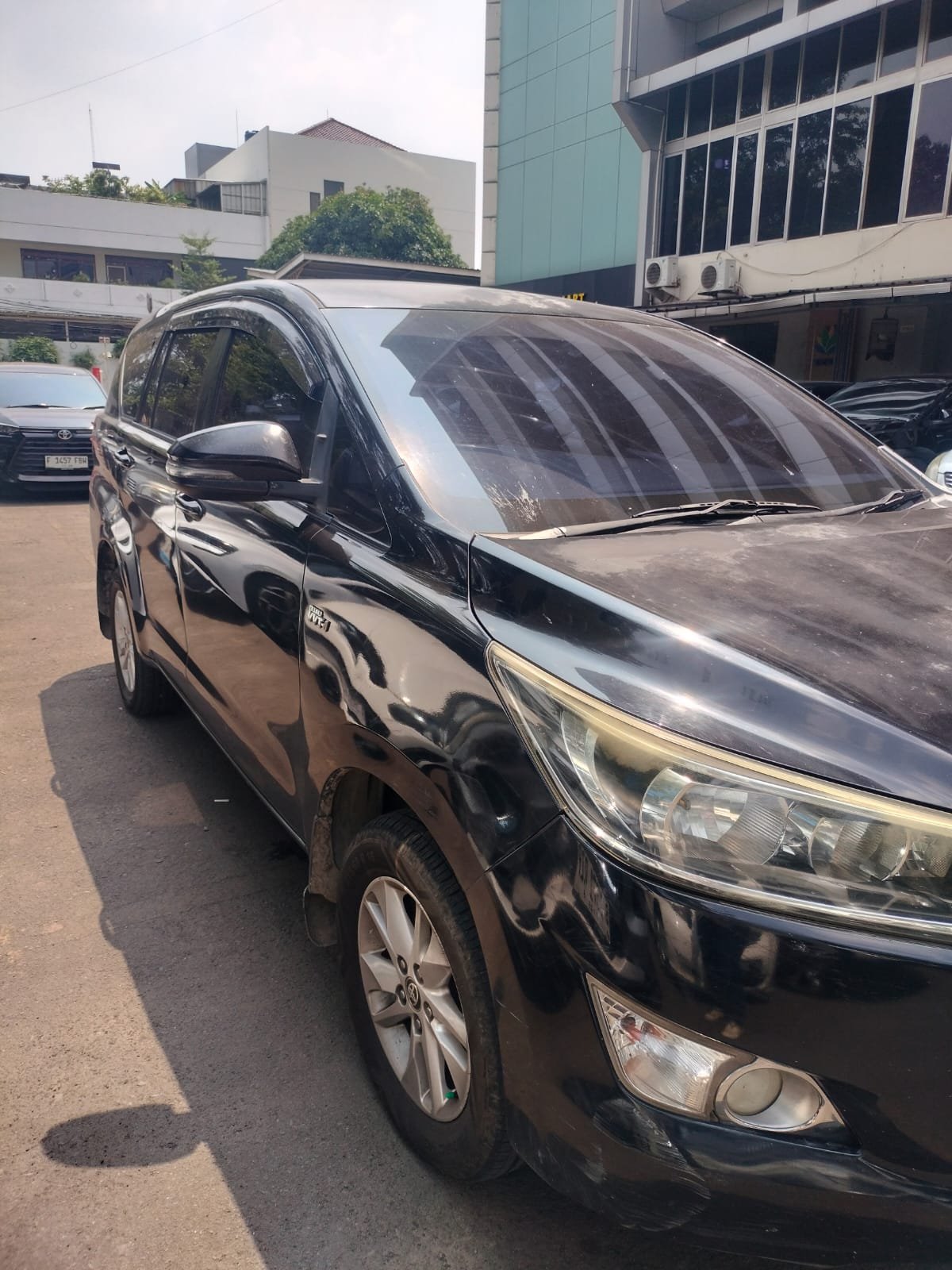 Toyota Kijang Innova 2.0 G MT (B2884TOT)